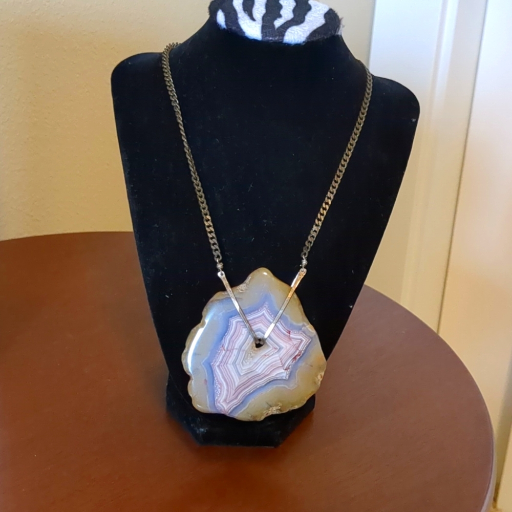 Handmade agate necklace